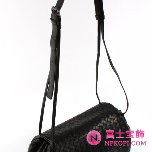 Bottega Veneta/ボッテガ・ヴェネタ  ラムスキン ショルダーバッグ ブラック 245342V00168175